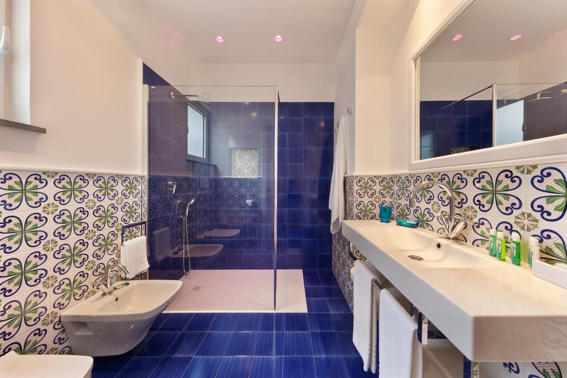 Classic Quadruple Room