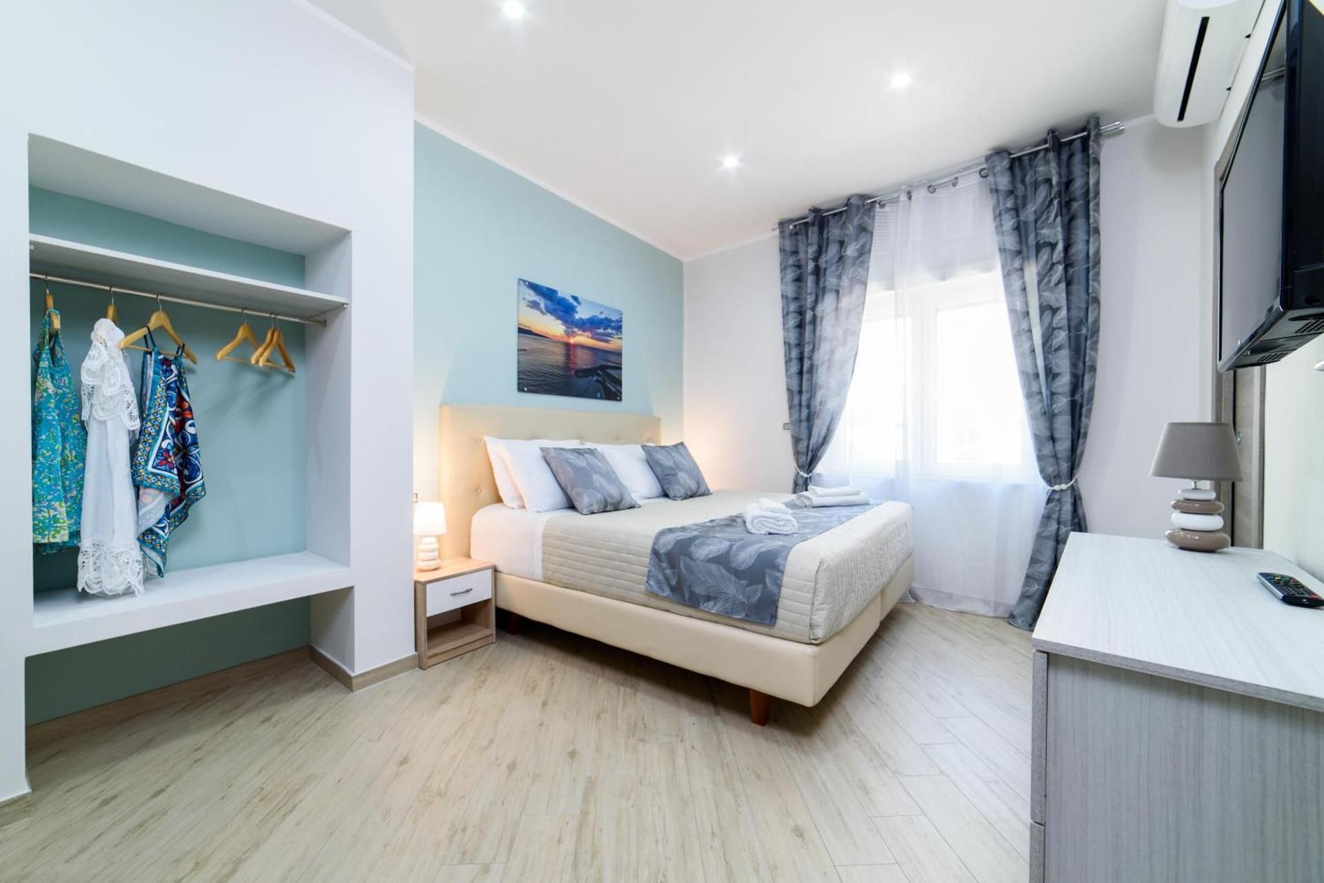 SYMPHONY HOUSE Double Room 2