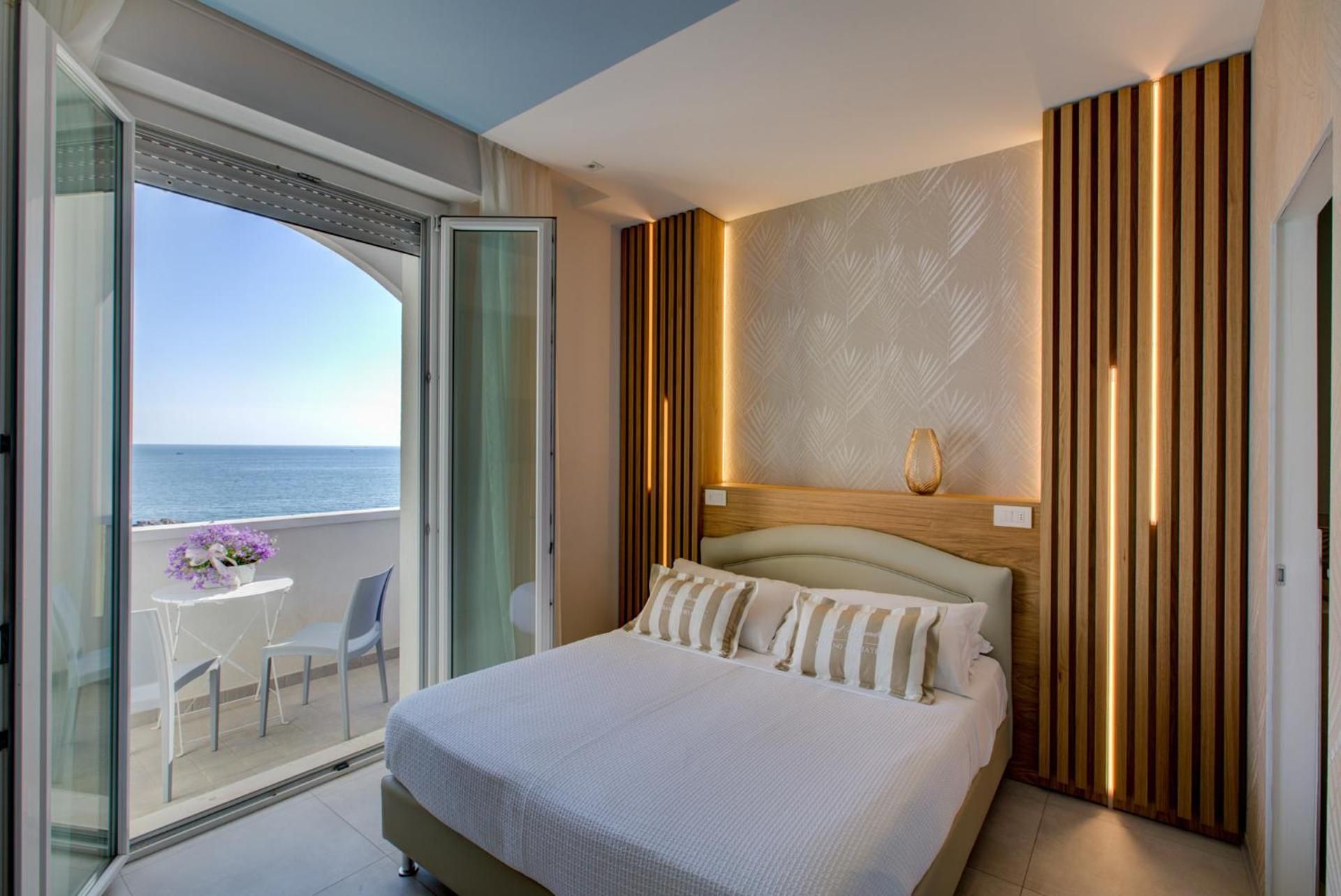 Superior Double Room with Sea View