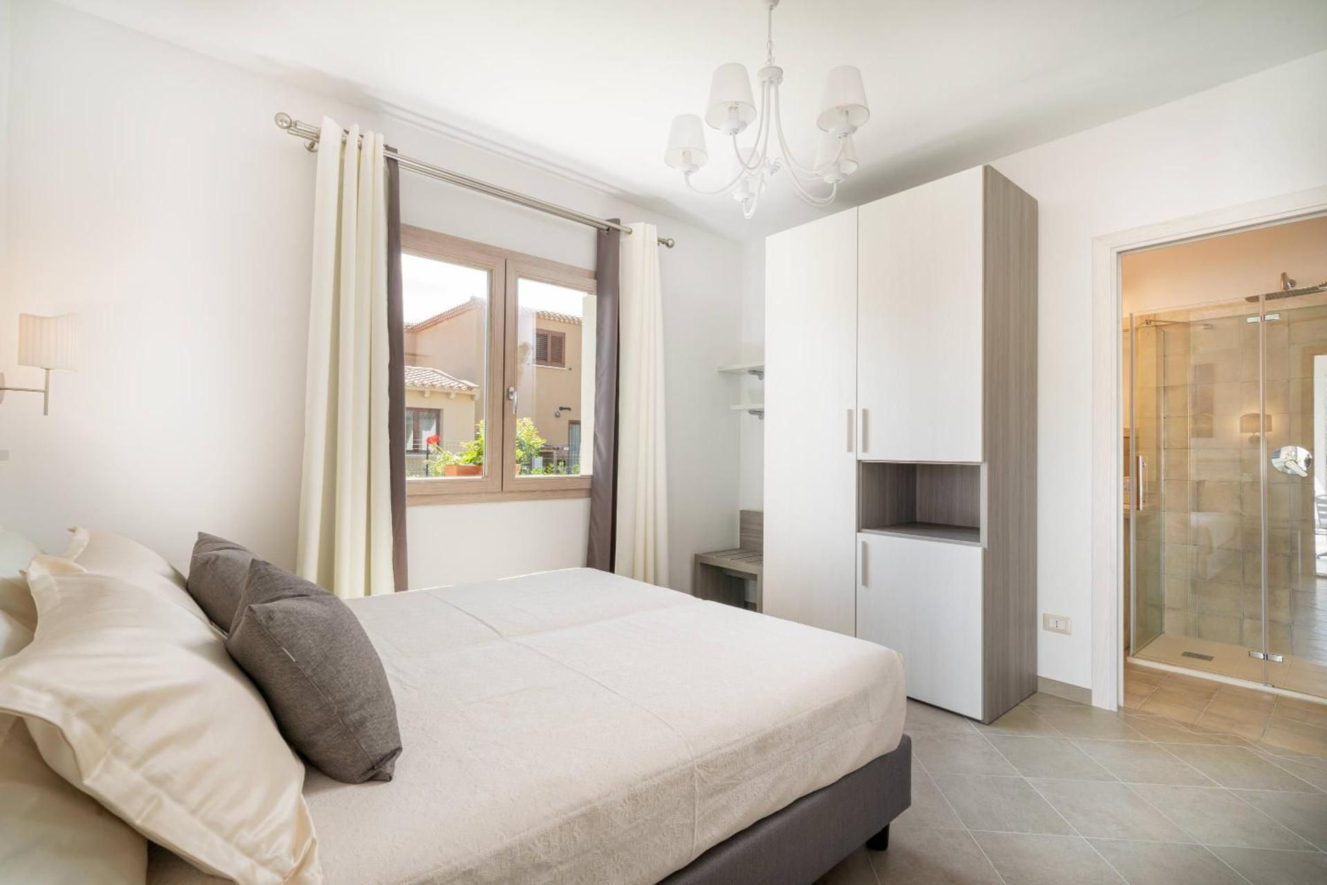 Standard Double or Twin Room with Garden View