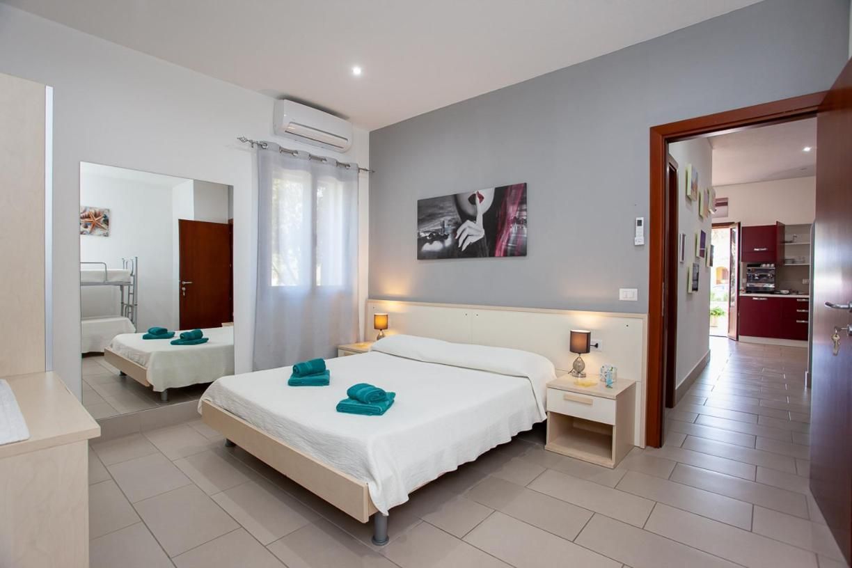 Large Double Room
