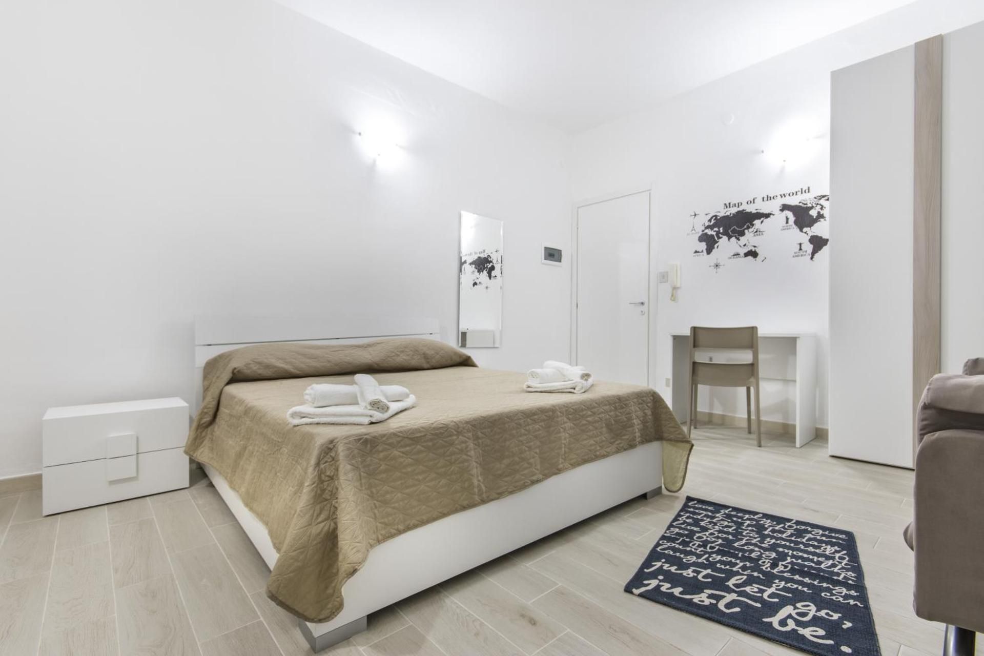 Triple Room with Terrace