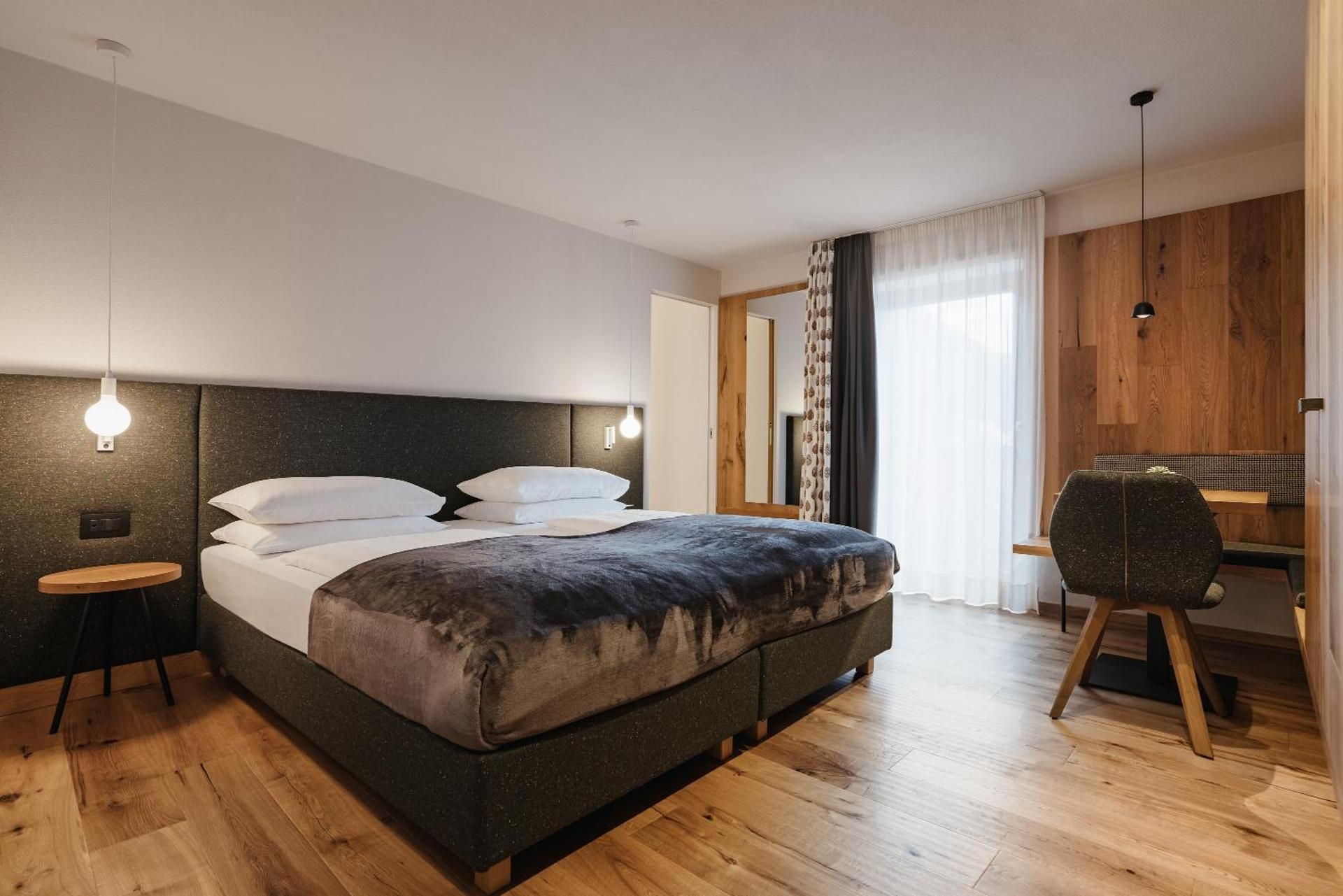Deluxe Double or Twin Room with Balcony