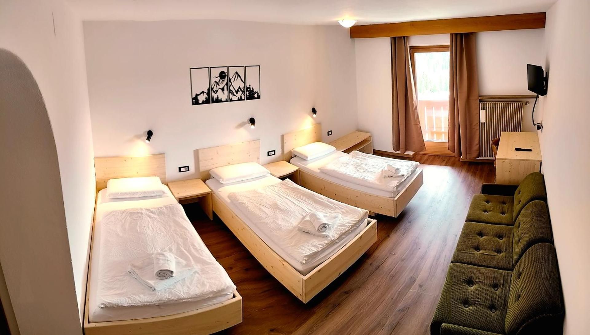 Triple Room with Balcony