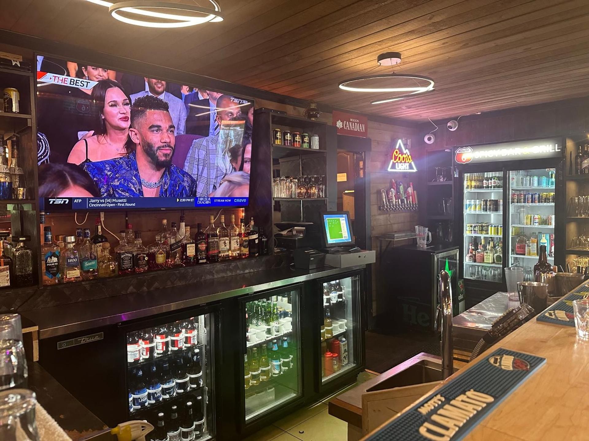 shared lounge/tv area