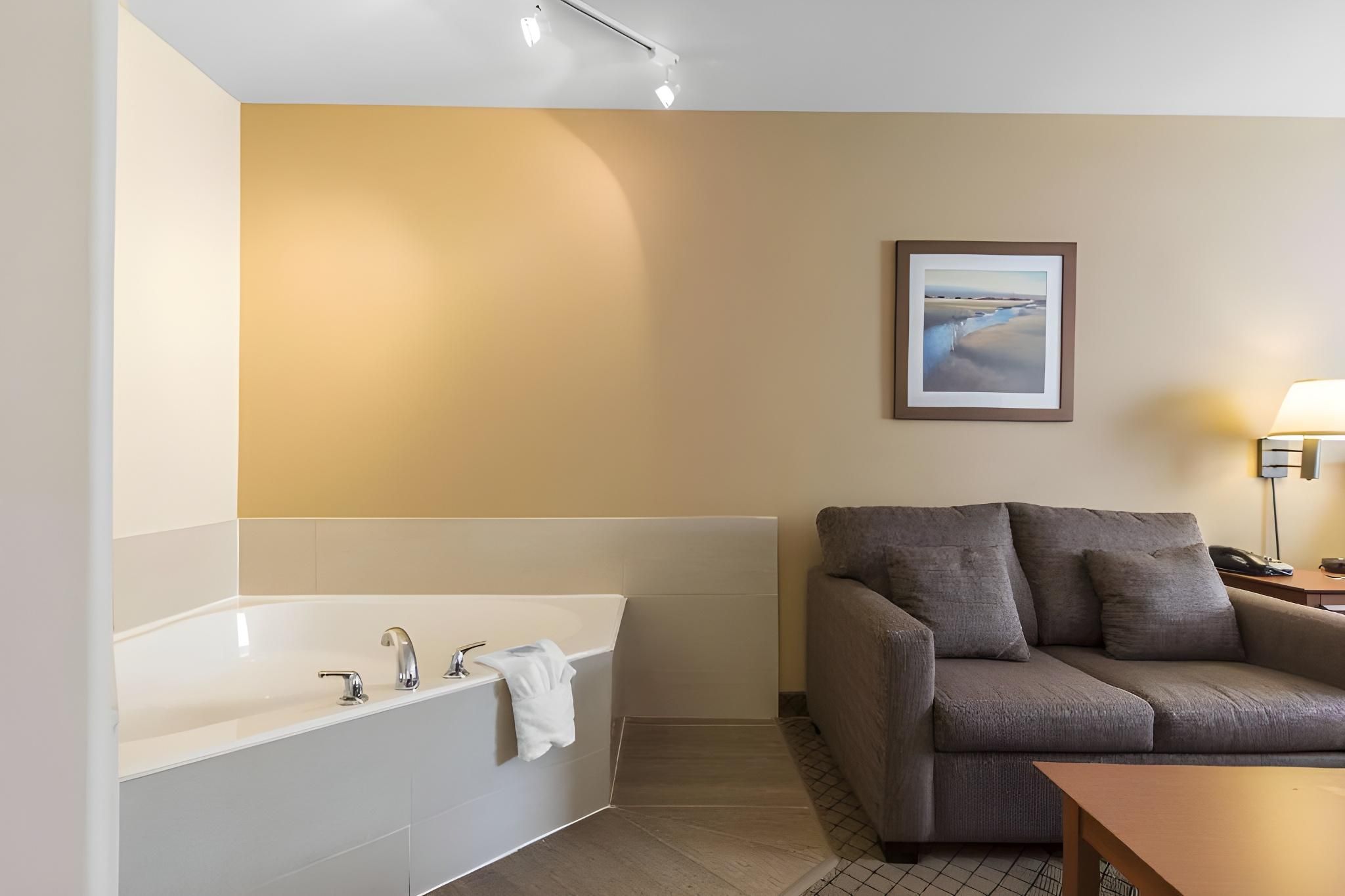 King Room - Non-Smoking