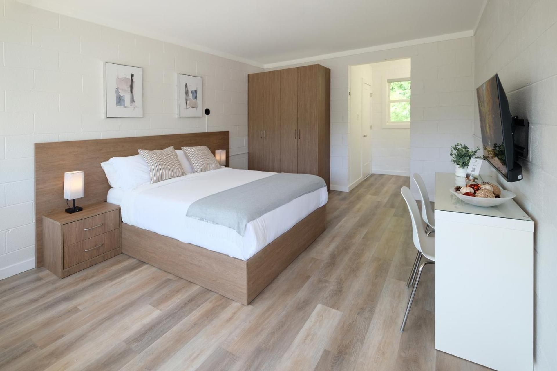 Queen Room