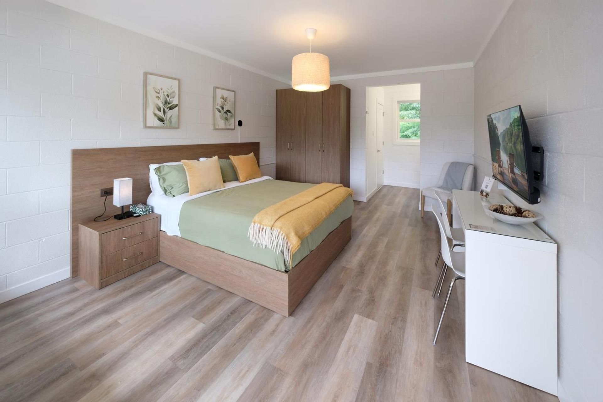 Queen Room
