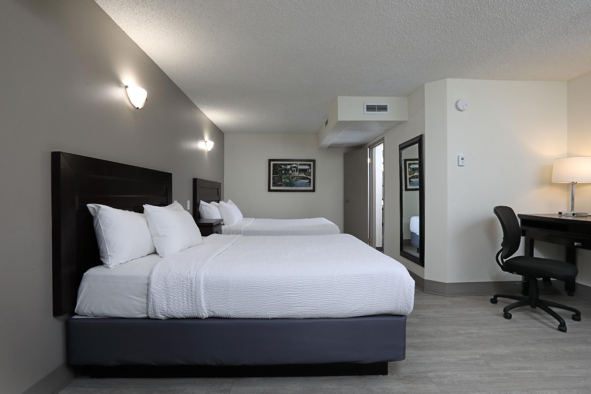 Deluxe Two Queen Room