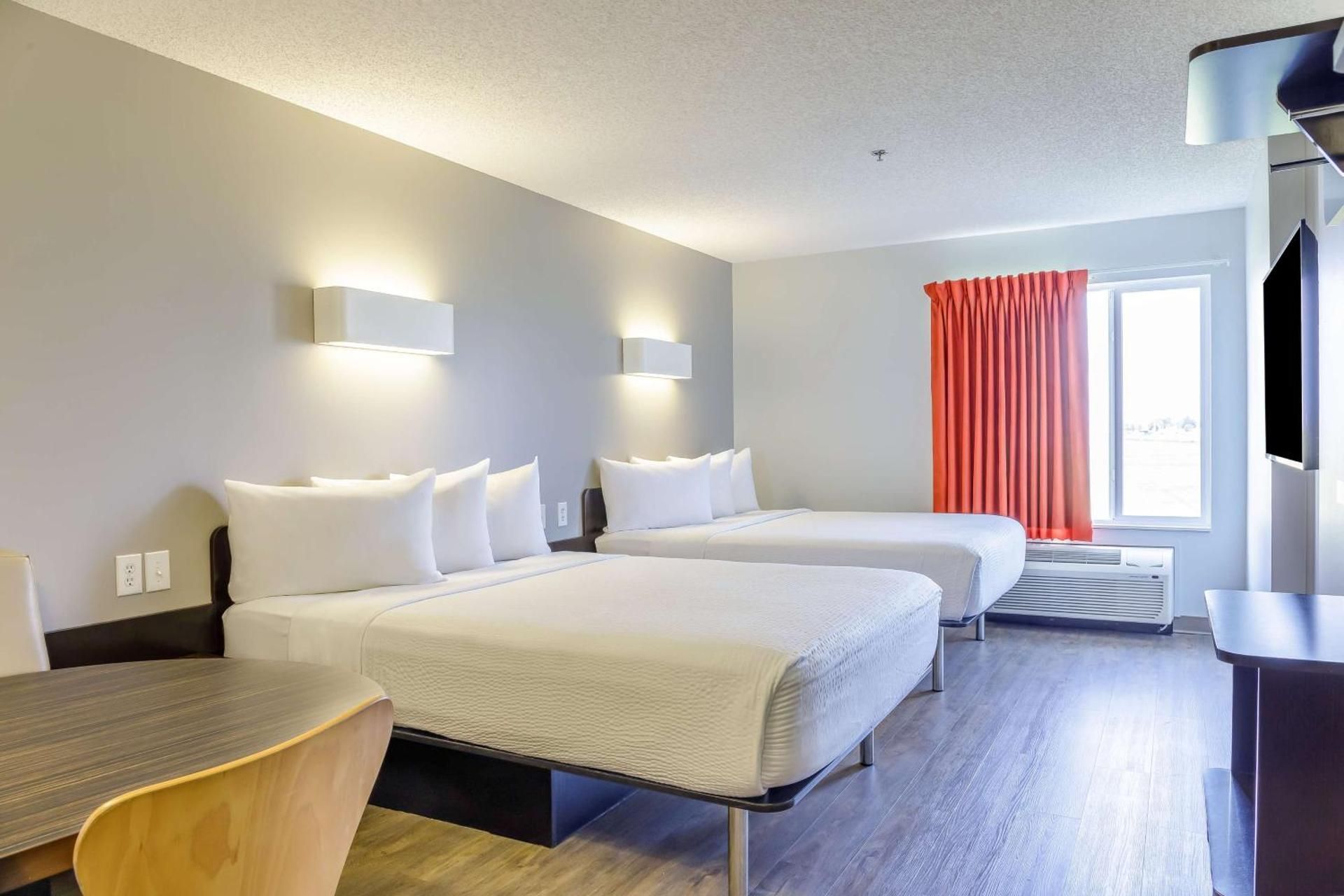 Queen Room with Two Queen Beds - Non-Smoking