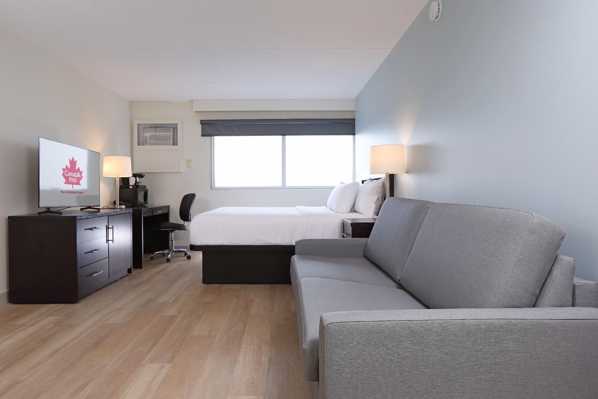 Canad Inns Destination Centre Polo Park One Queen with PullOut