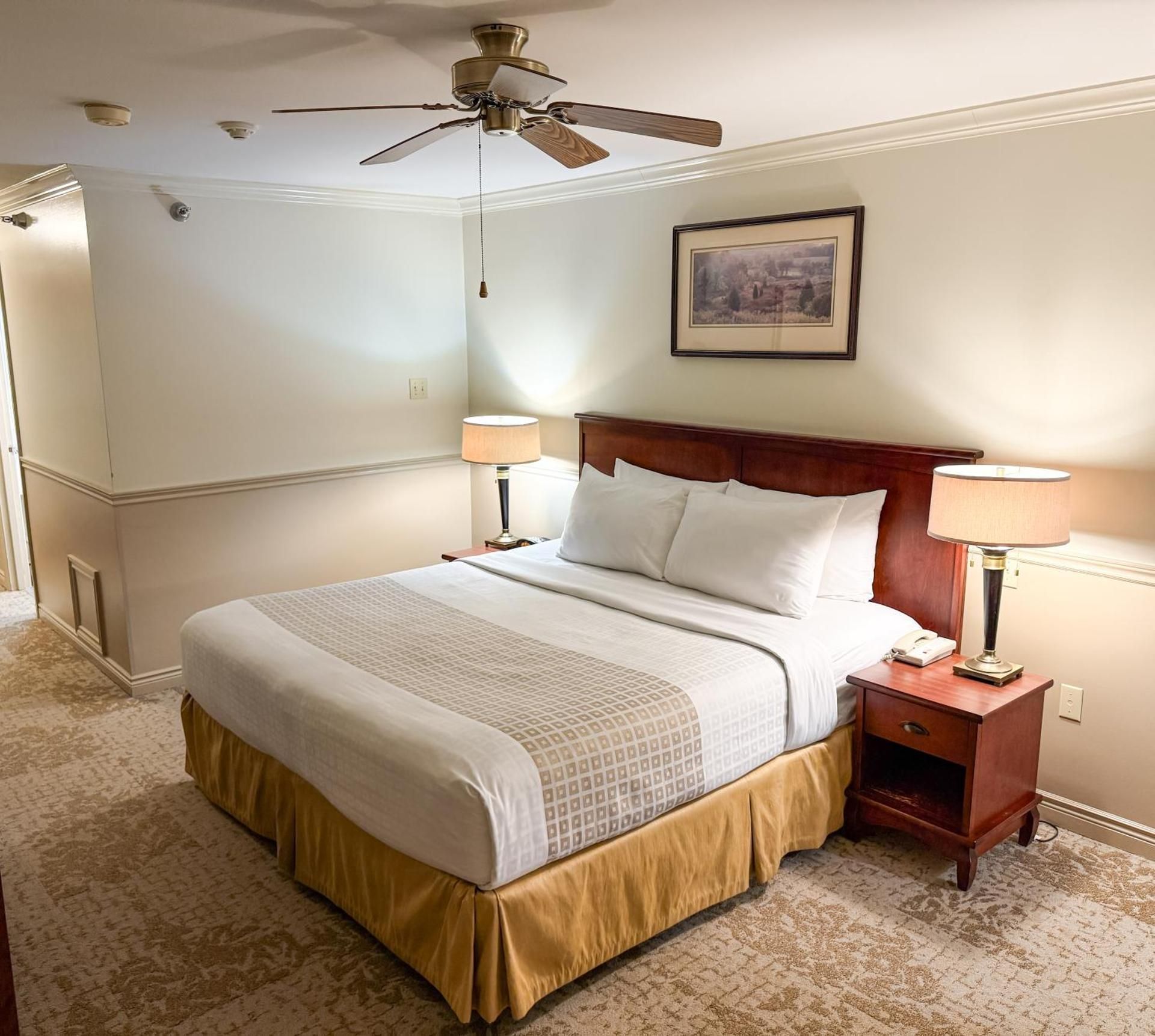 Standard King Room