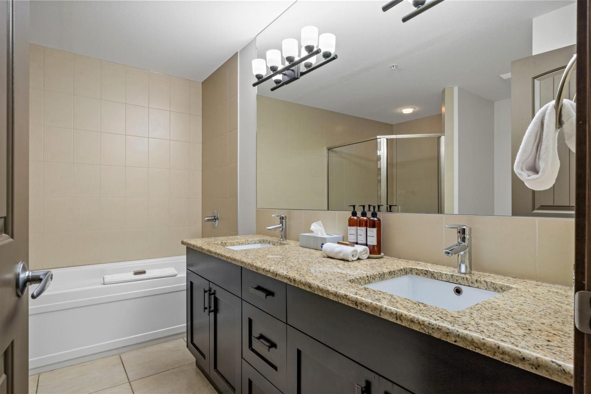 Suite with Pool View