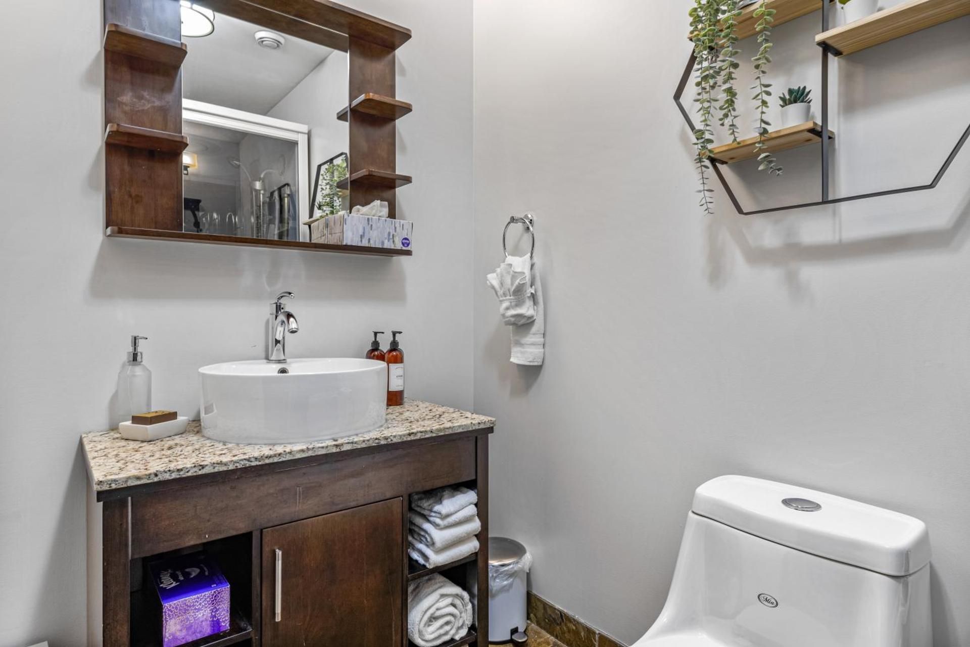 Deluxe Family Suite