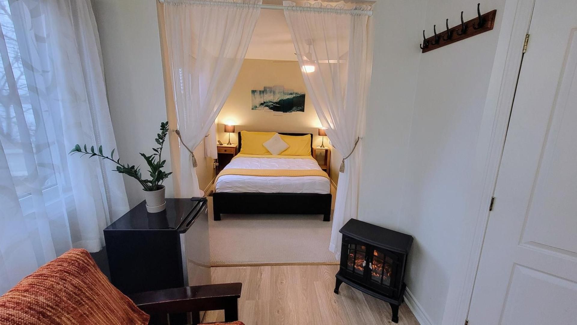 Queen Suite with Sea View