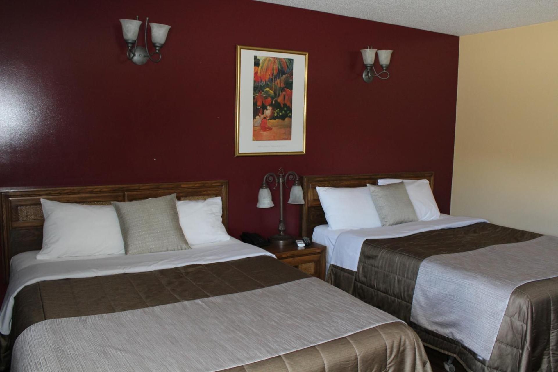 Standard Queen Room with Two Queen Beds