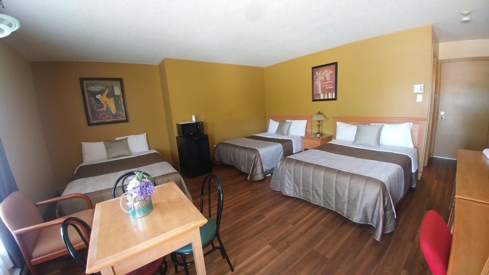 Classic Triple Room