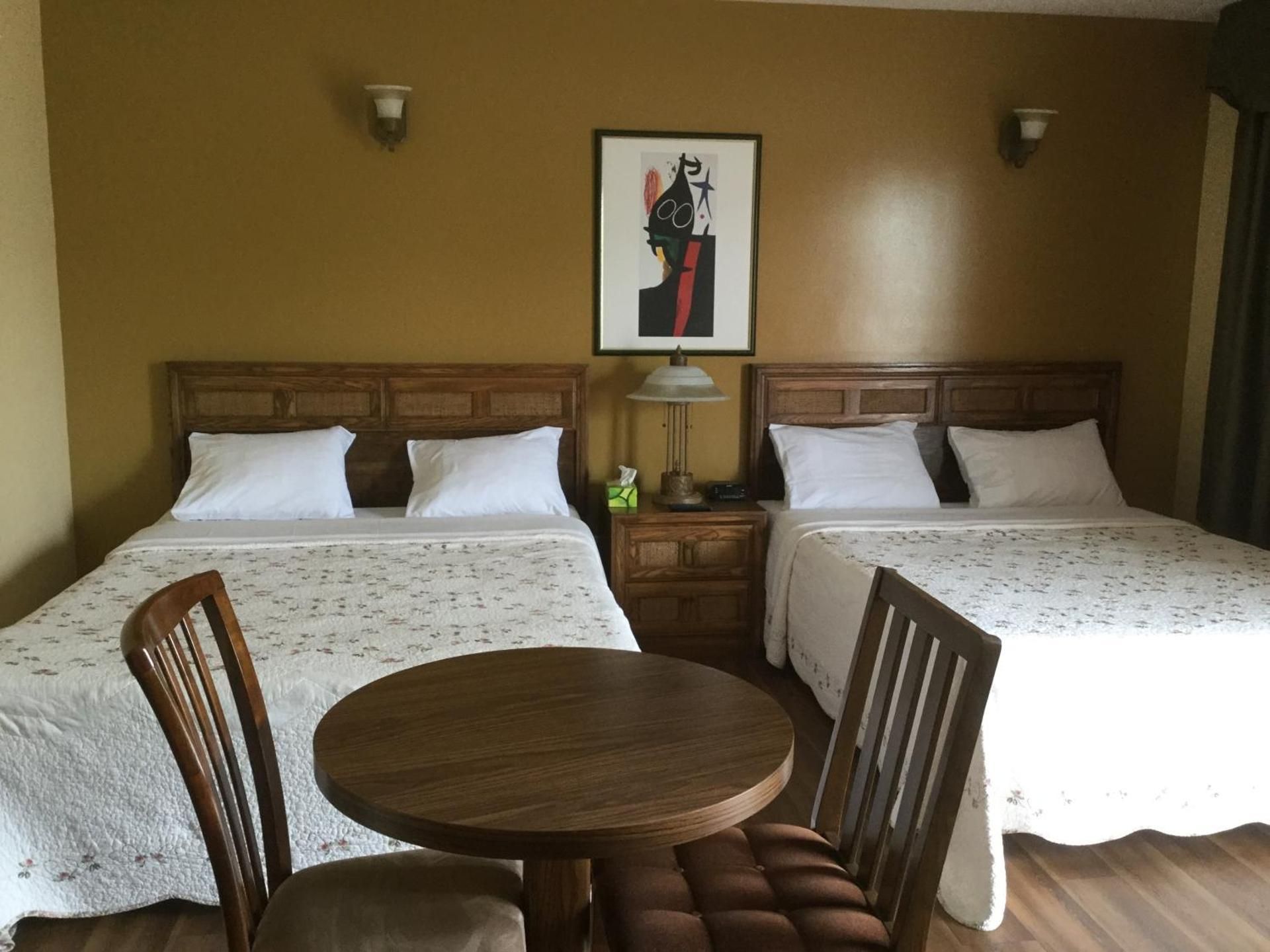 Standard Queen Room with Two Queen Beds