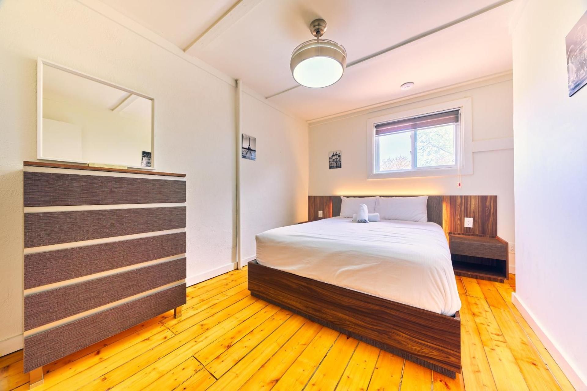 Three-Bedroom Townhouse Suite 202