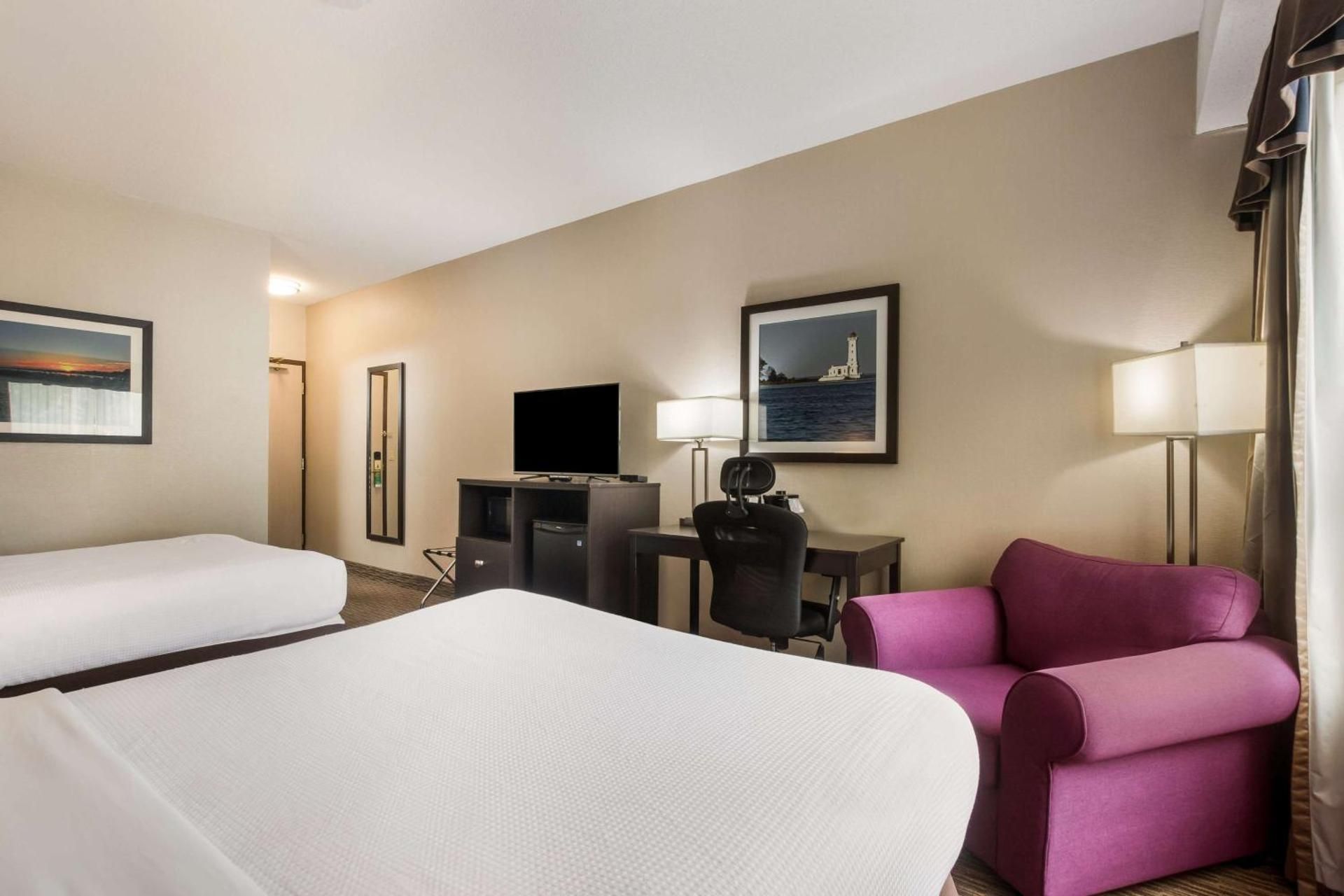 2 queen beds, nonsmoking