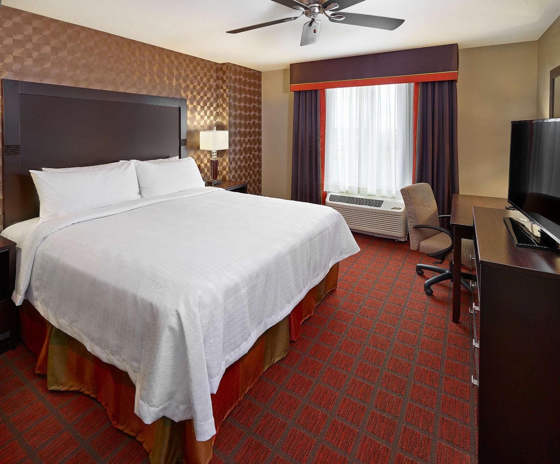 One-Bedroom Suite - Disability Access