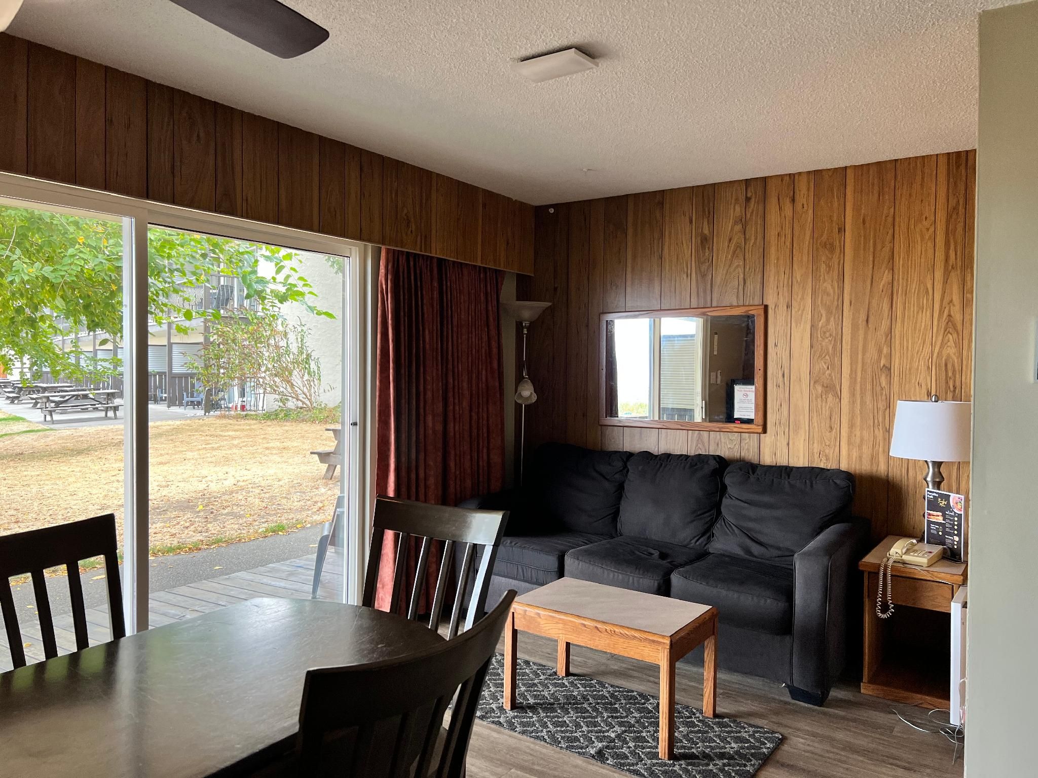 Oceanview Two-Bedroom Cabin