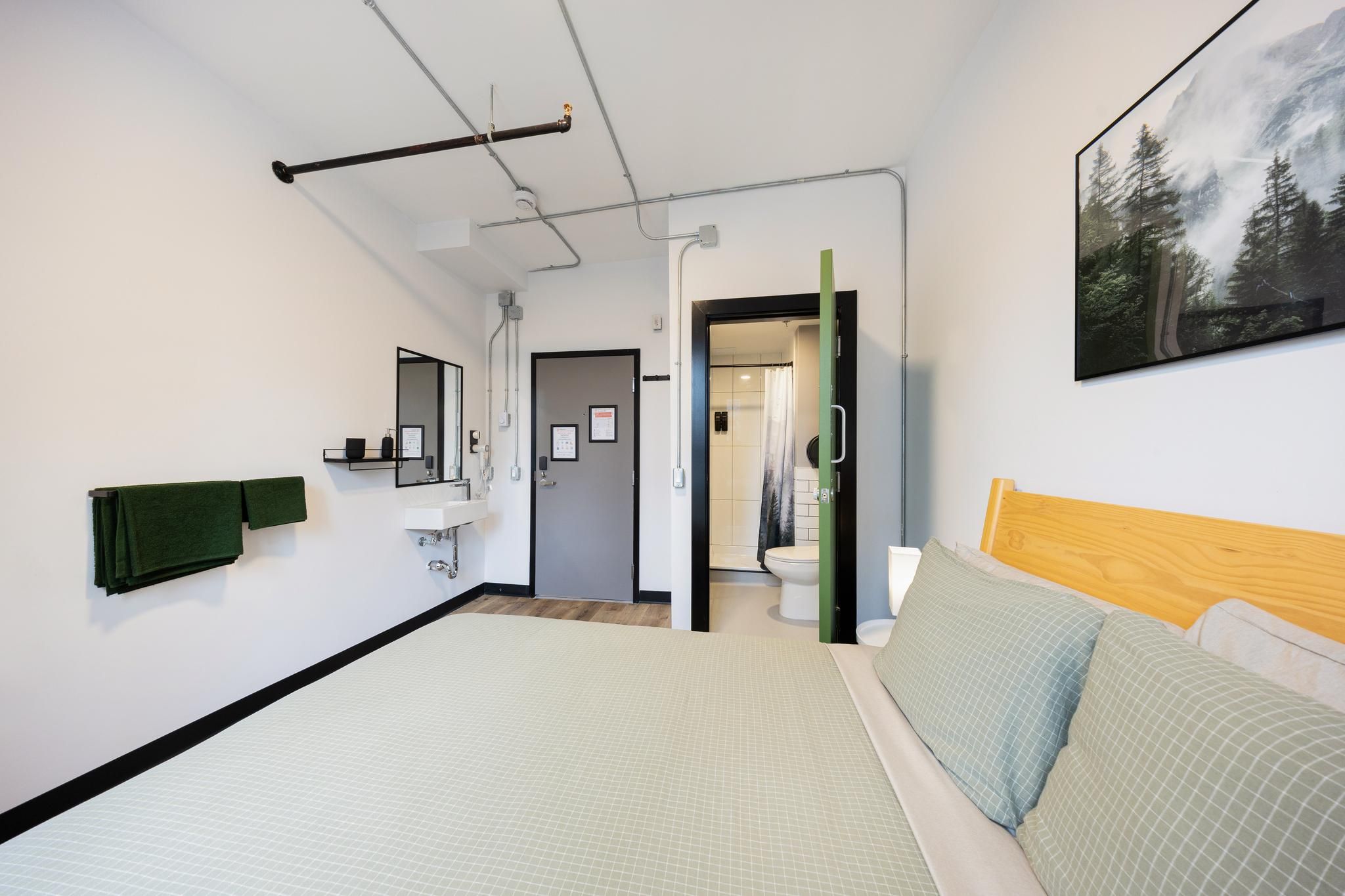 Double Room with Private Bathroom