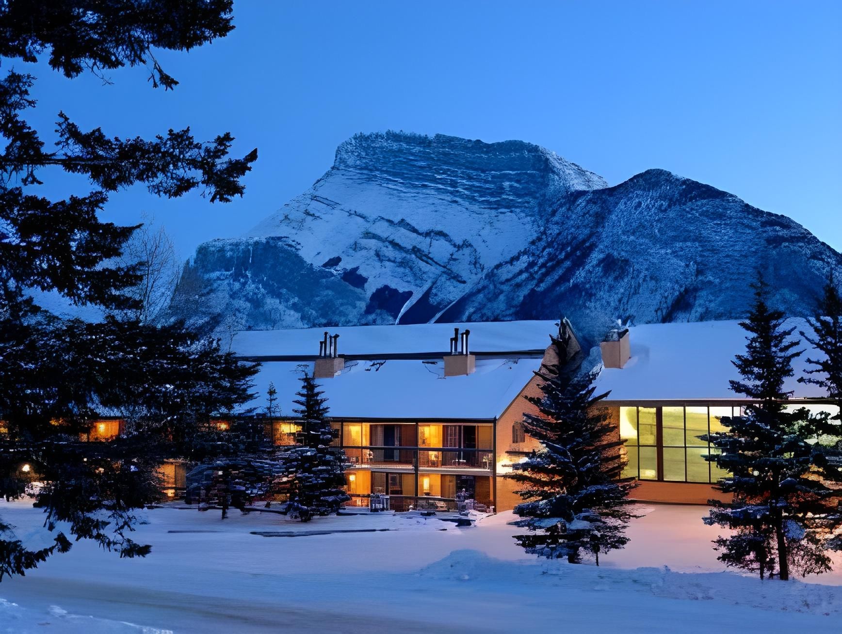 Douglas Fir Resort & Chalets