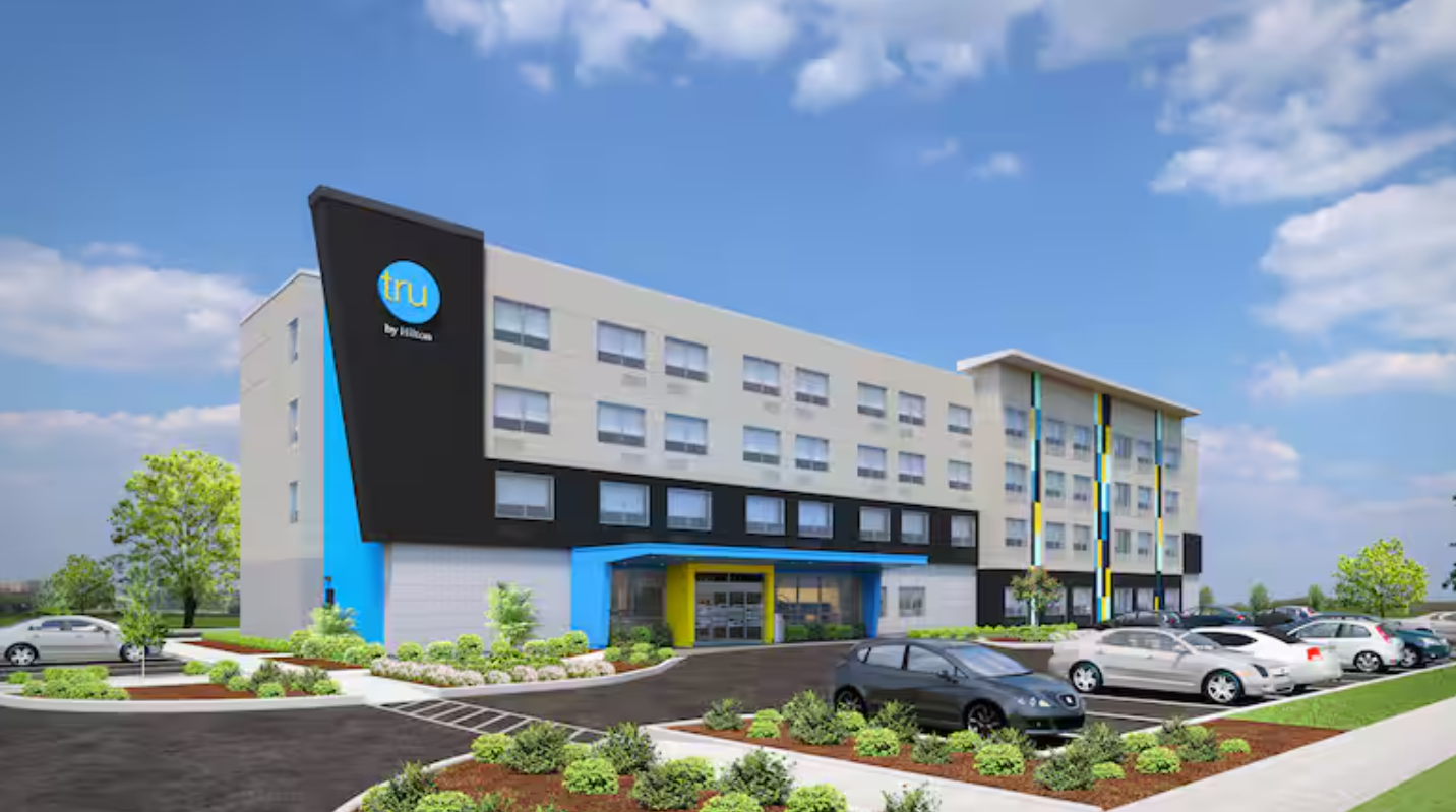 Tru by Hilton Gananoque, ON