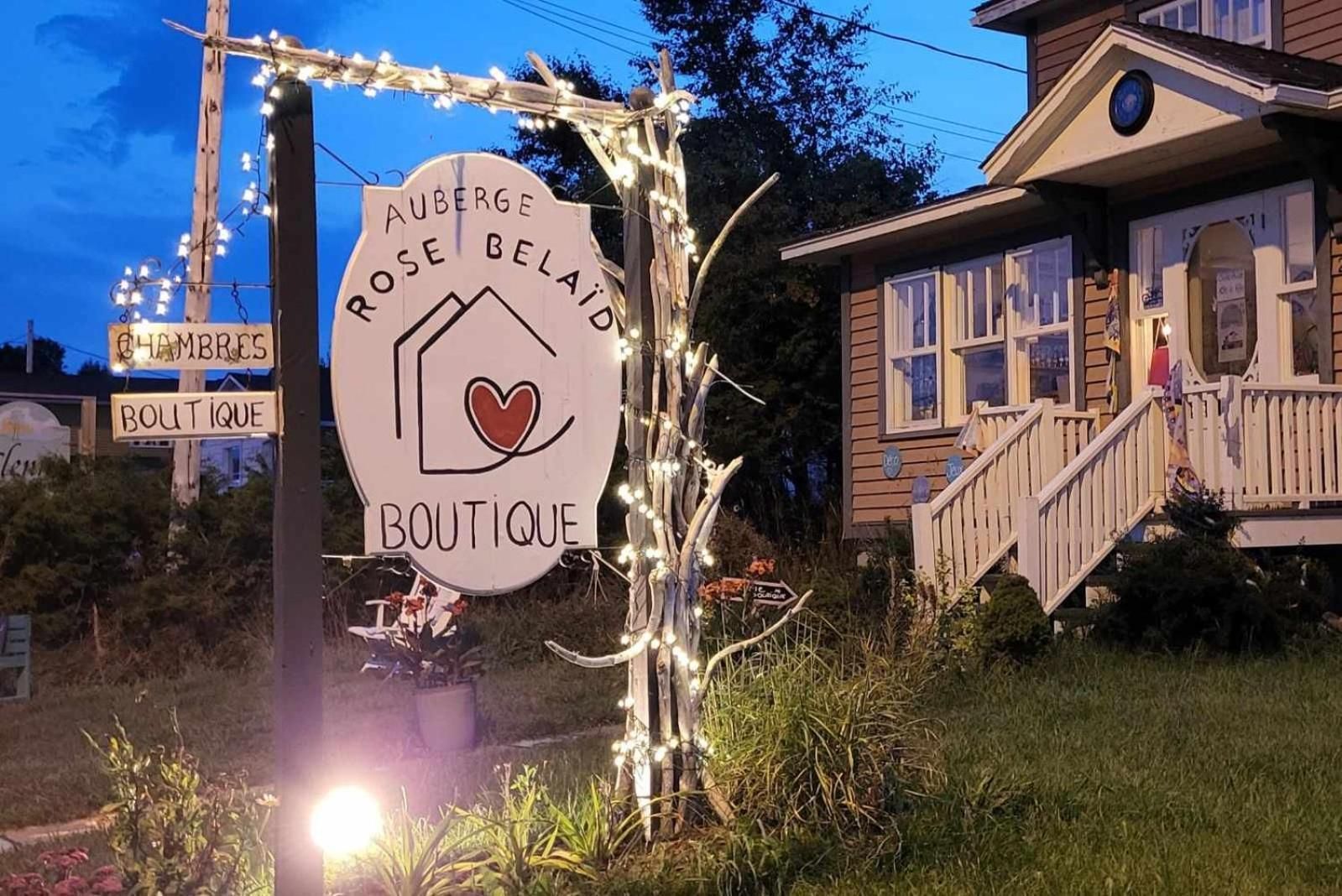 Chez Rose Belaid