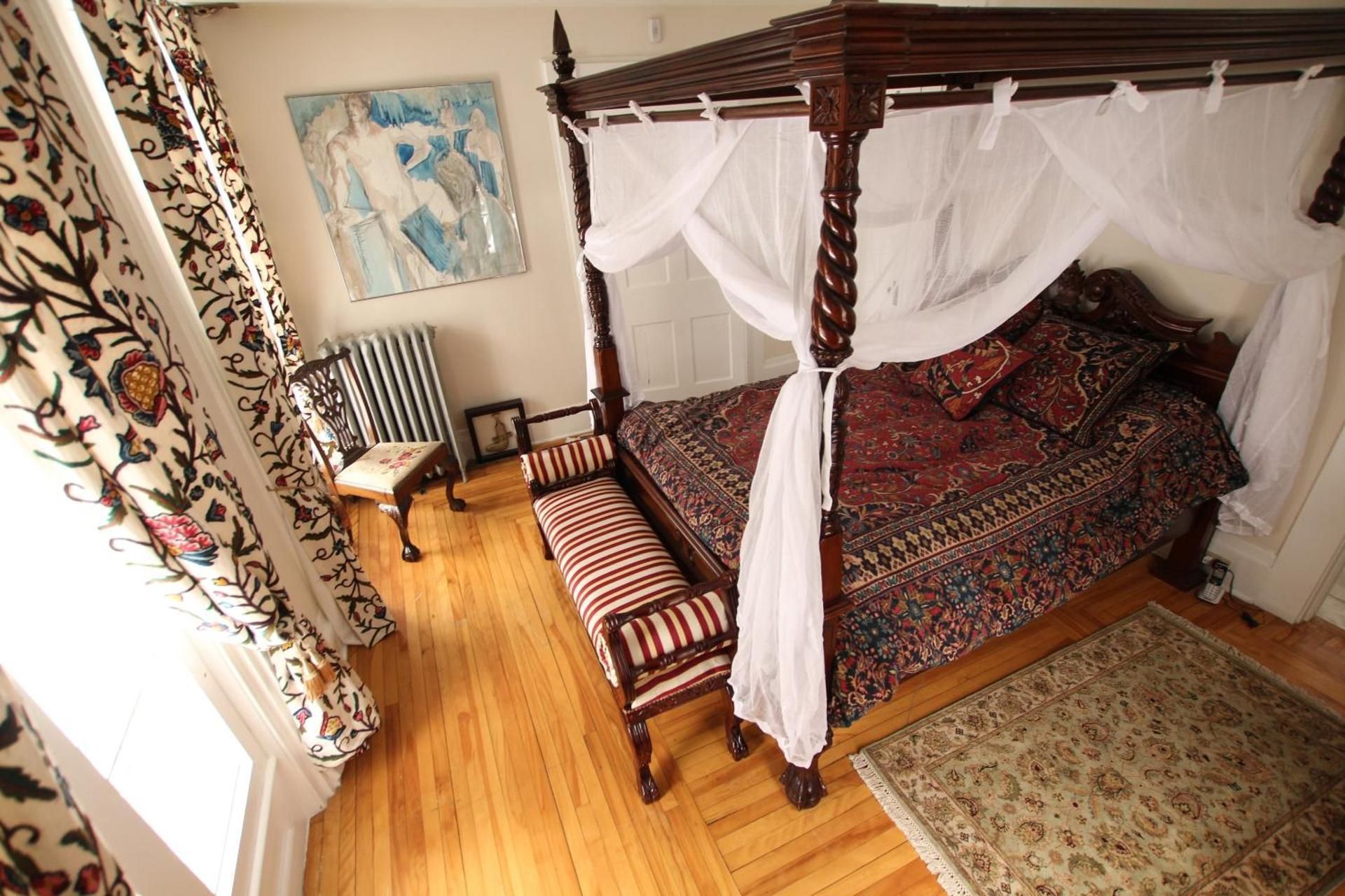 Auberge Chesley's Inn Deluxe Suite