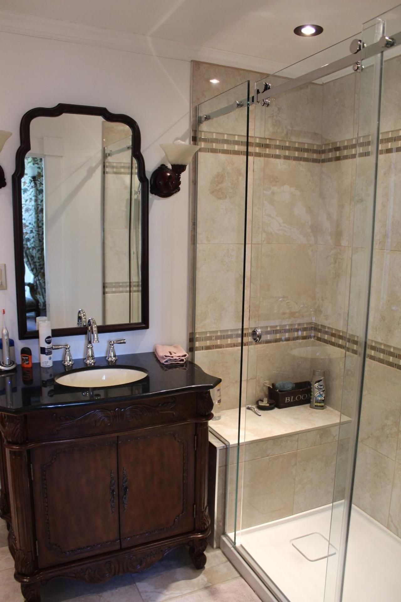 Auberge Chesley's Inn Deluxe Suite 2