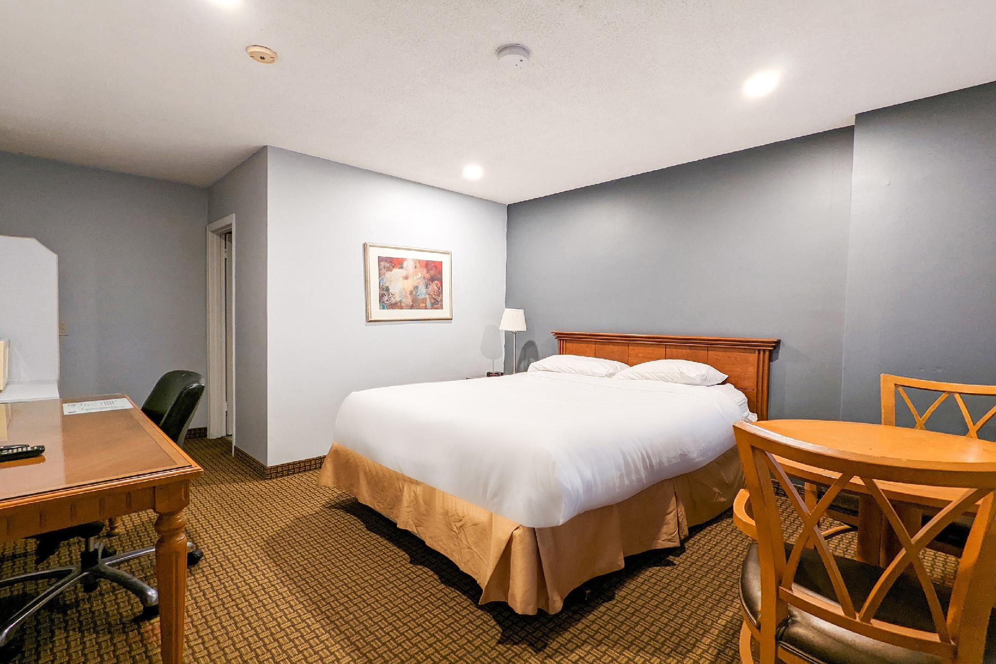 Queen Bed