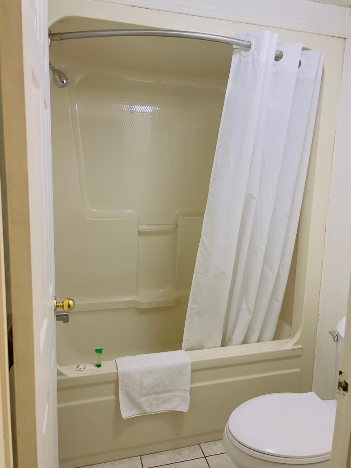 King Suite with Spa Bath