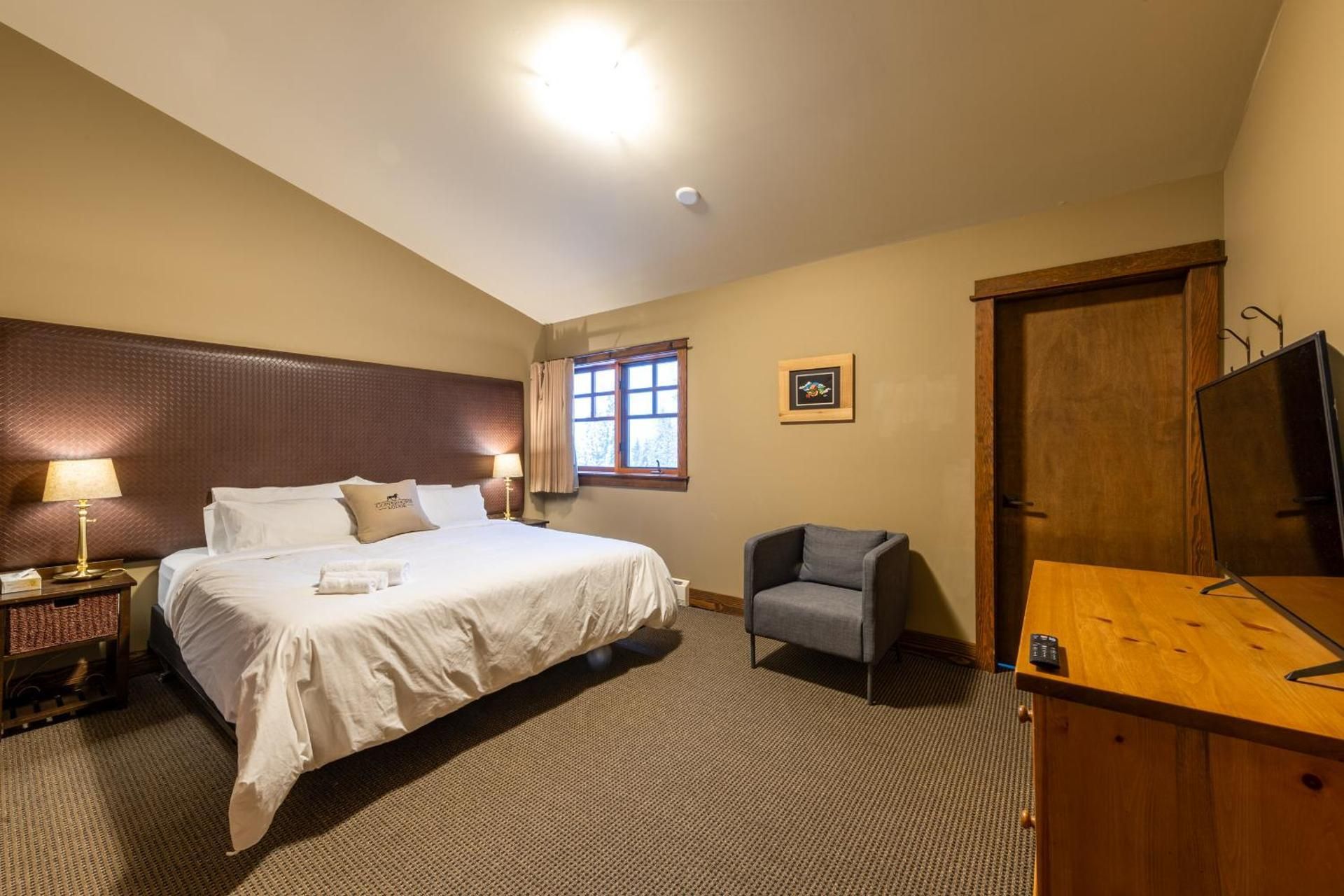 Standard King Room