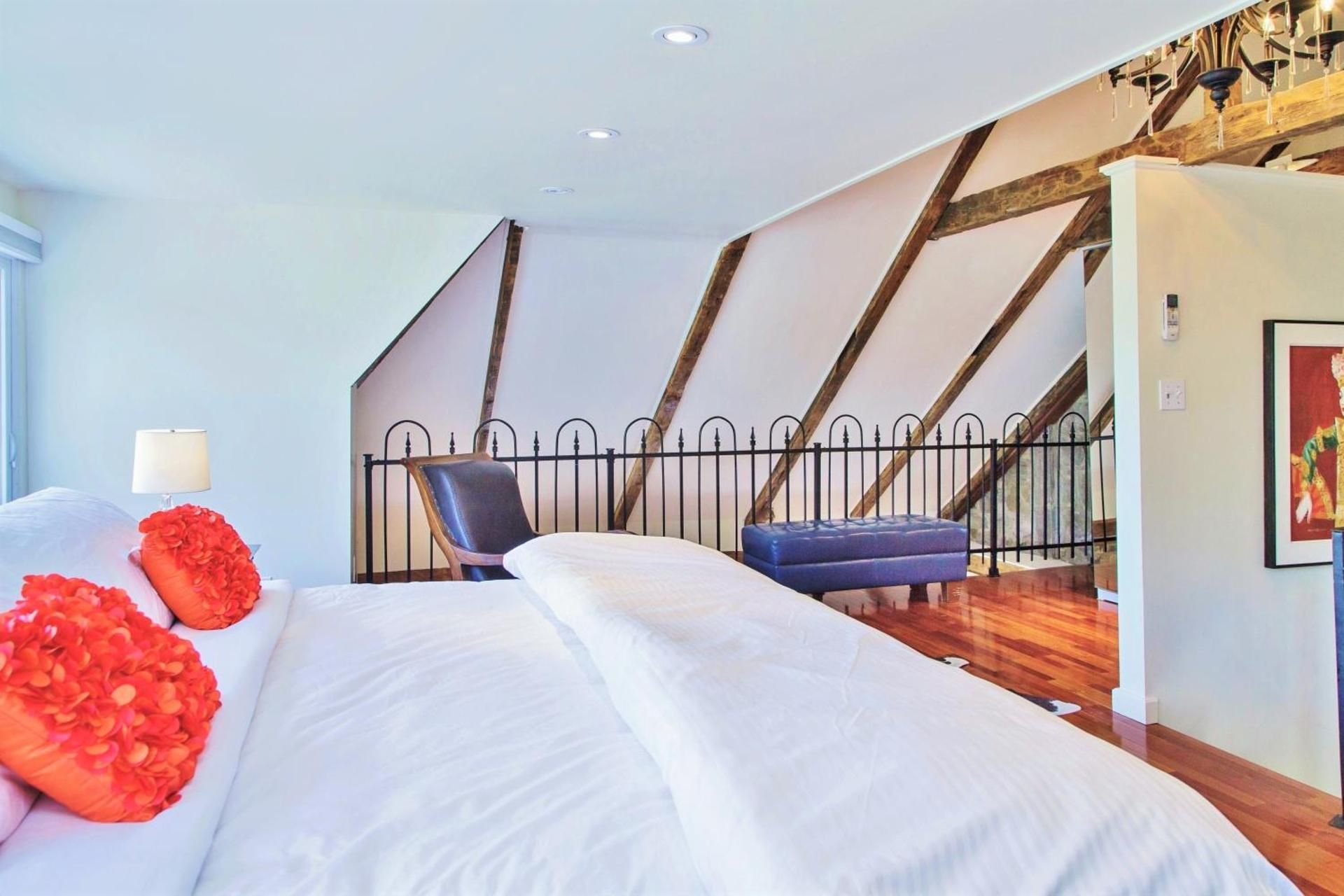 One-Bedroom King Suite with Sofa Bed