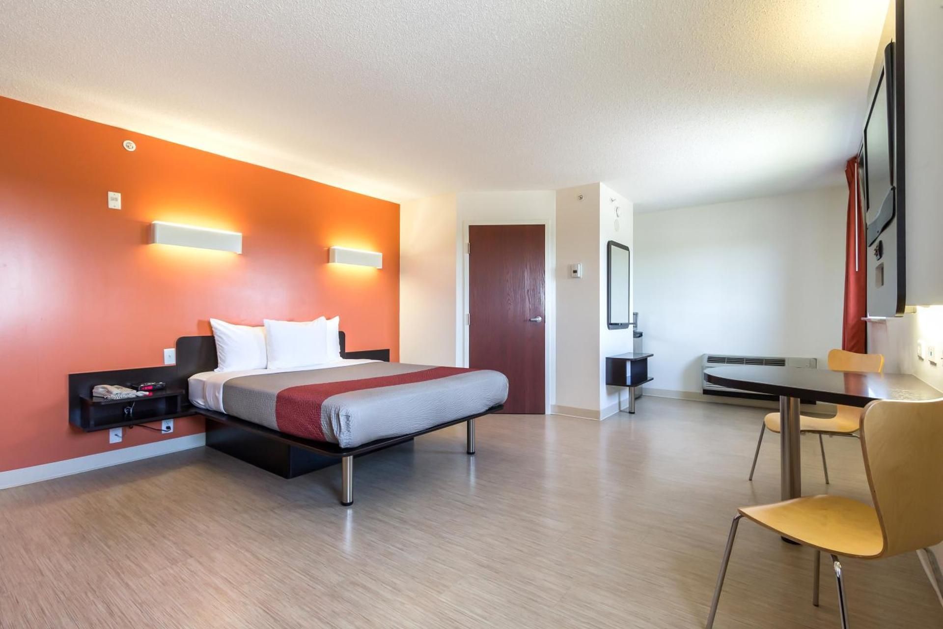 Deluxe Double Room - Non-Smoking