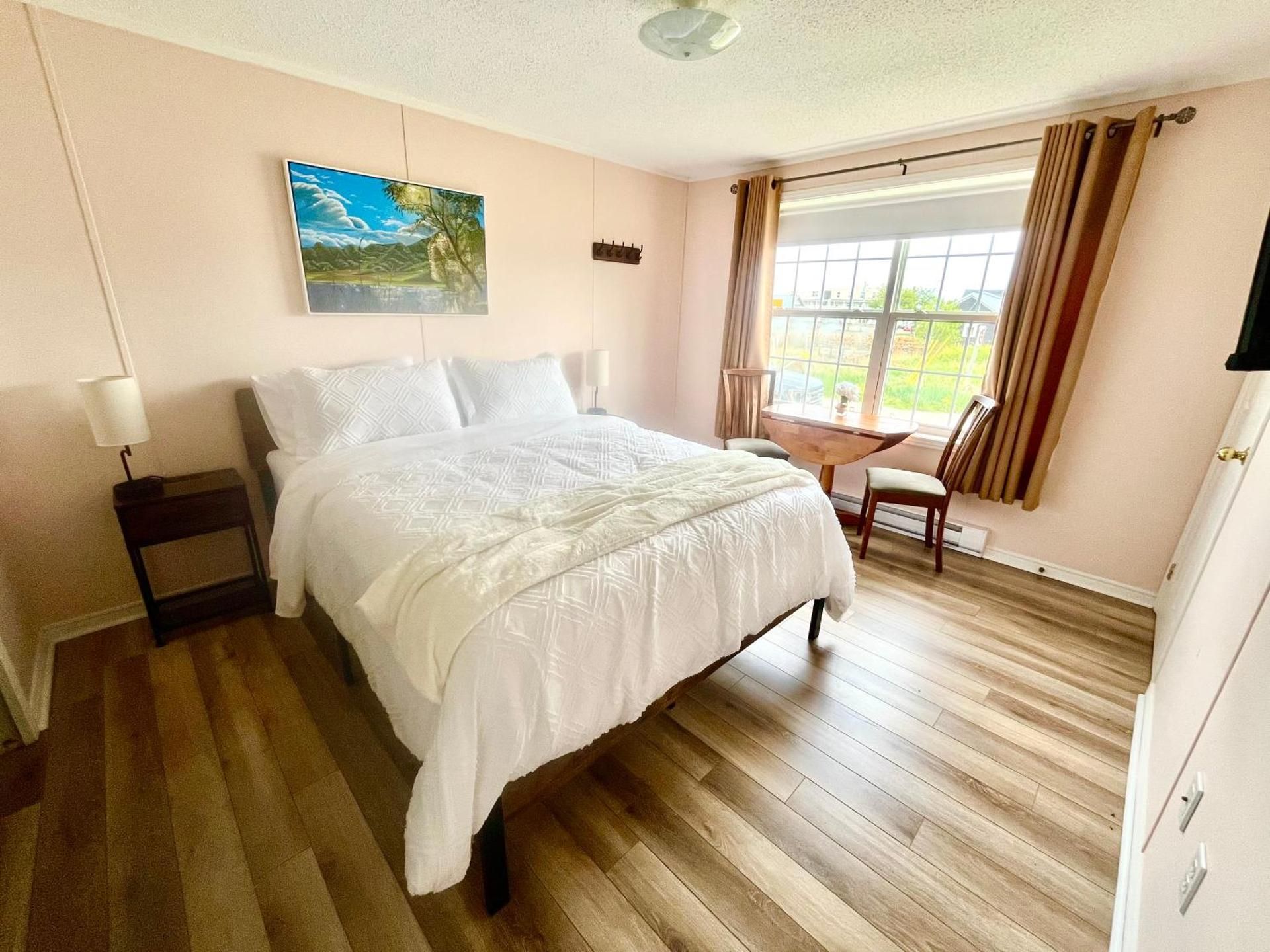 Queen Suite