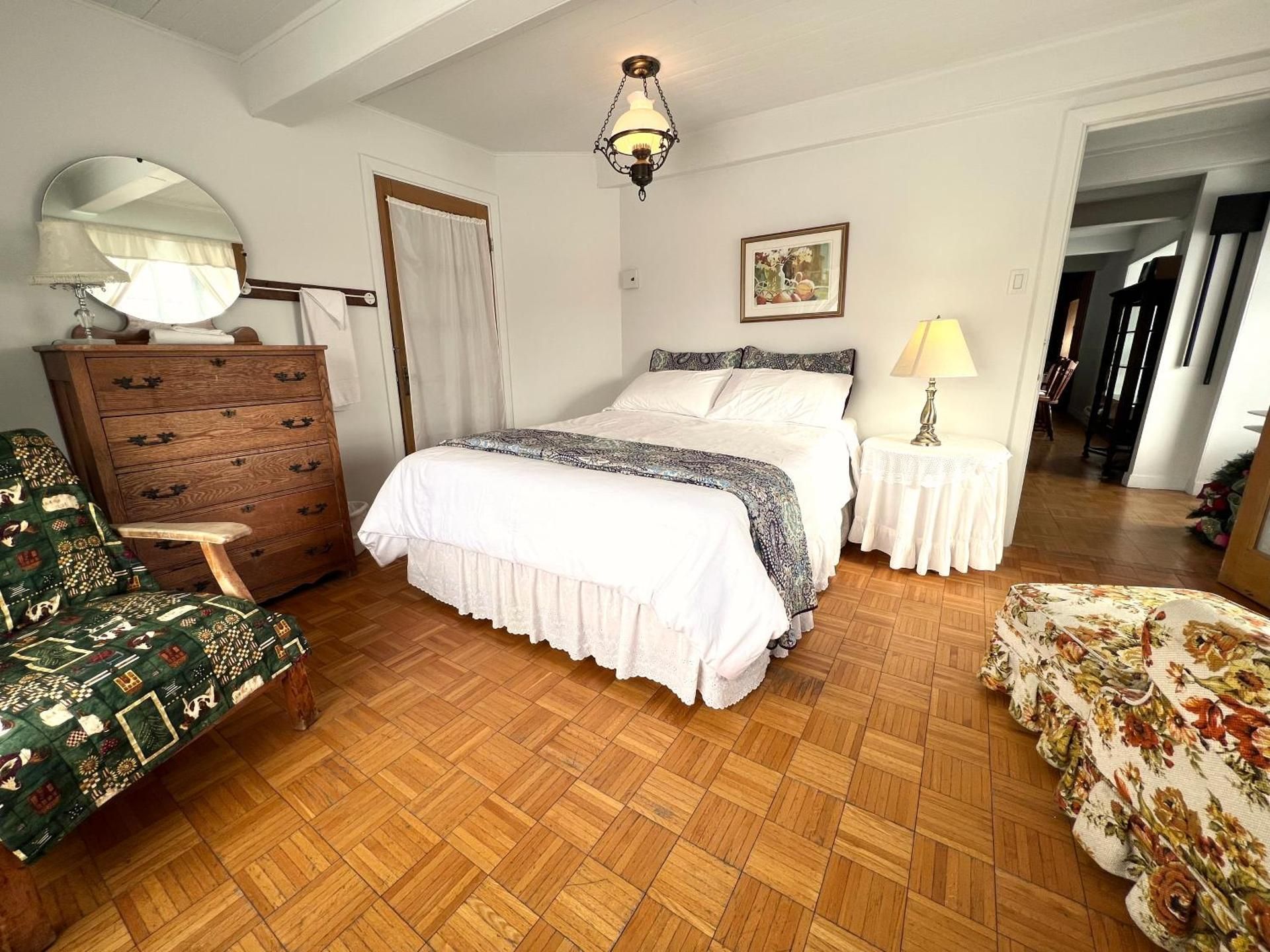 Eight-Bedroom House