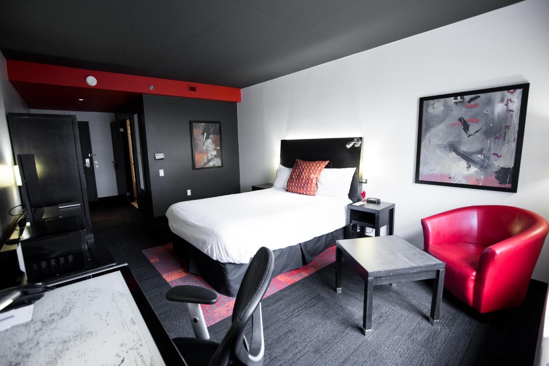 Grand Times Hotel – Aeroport de Quebec Comfort Queen Room