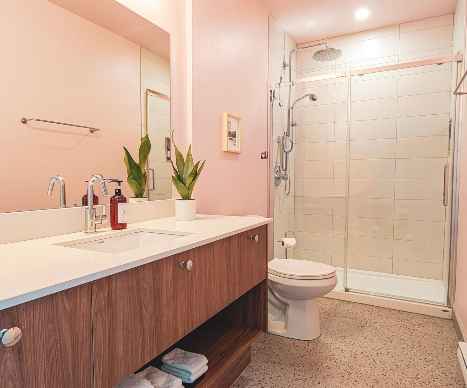 Two-Bedroom Deluxe Apartment