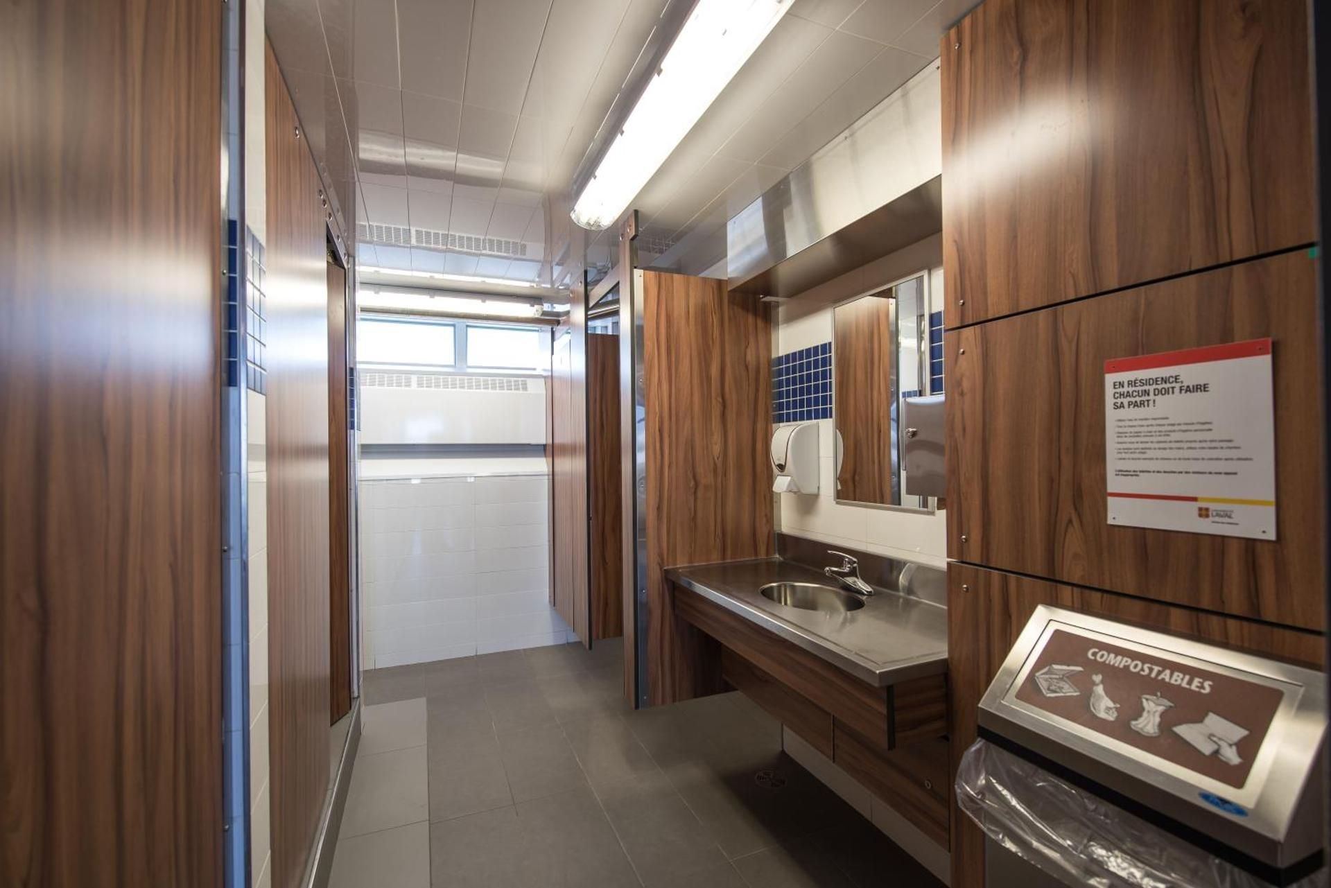 Residences Université Laval - Campus Accommodation Standard Single Room with Shared Bathroom