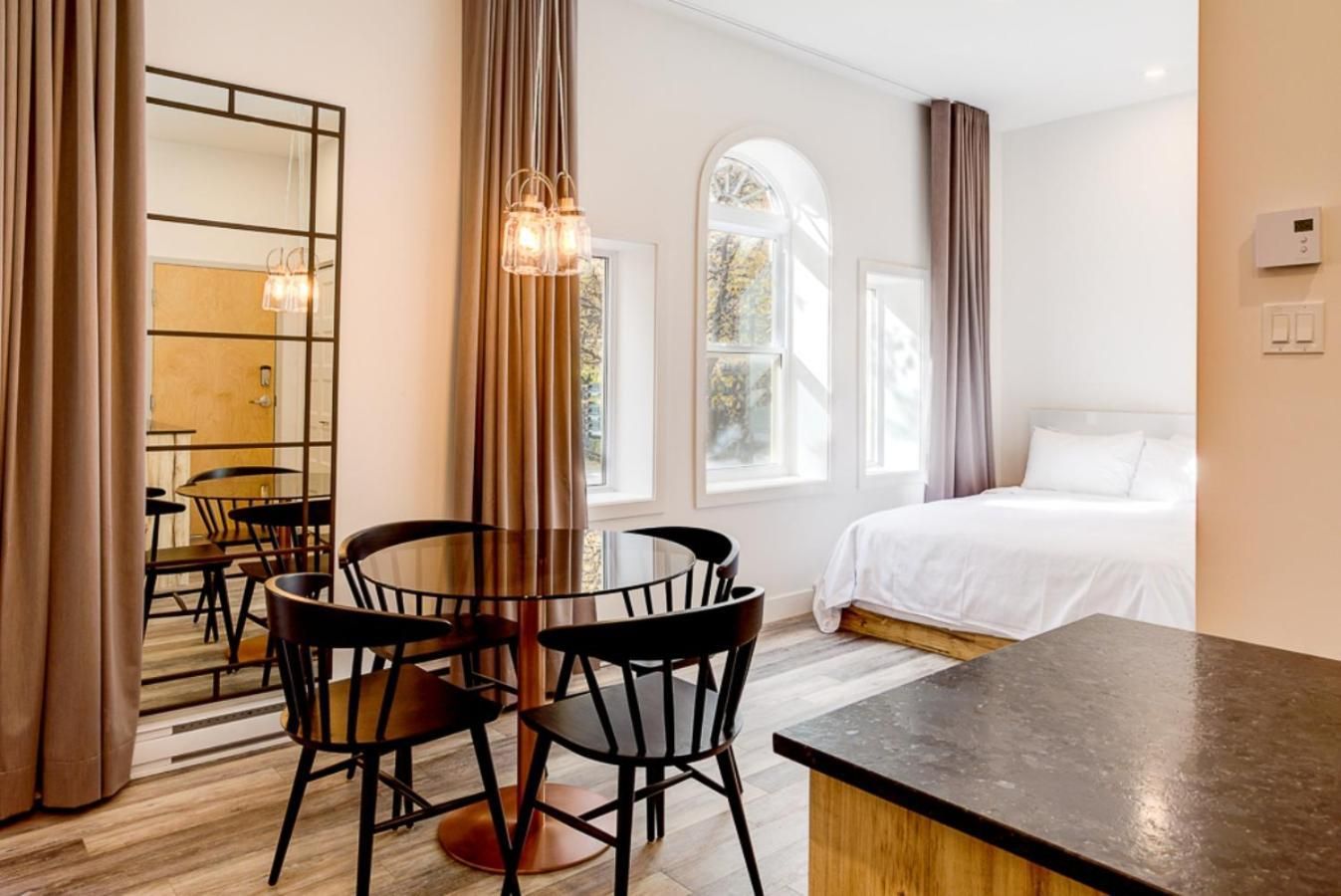 Open Space Loft with Glass Roof 4 People - 103