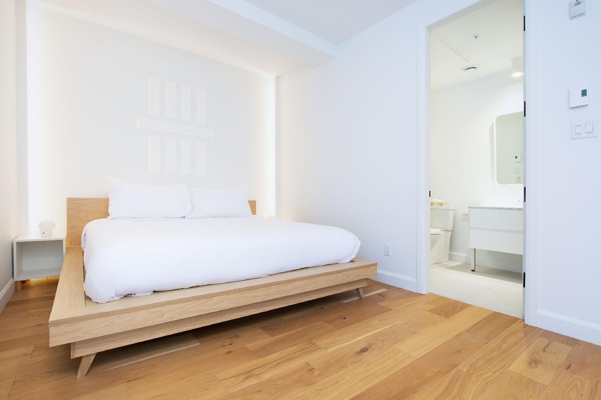 2-bedroom and 2-bathroom apartment - SF302