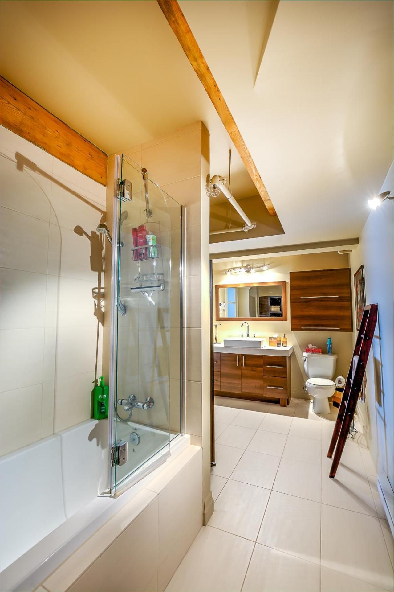 Les Lofts 1048 Loft 203 2