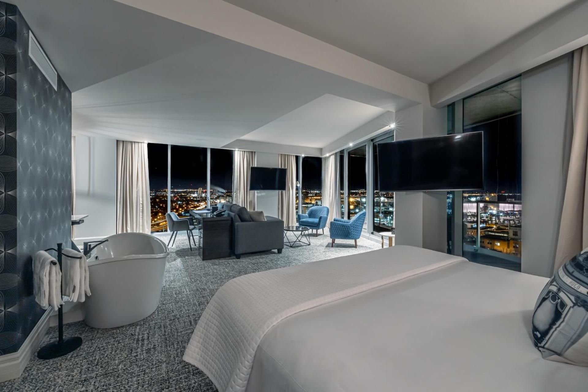 King Suite with Balcony