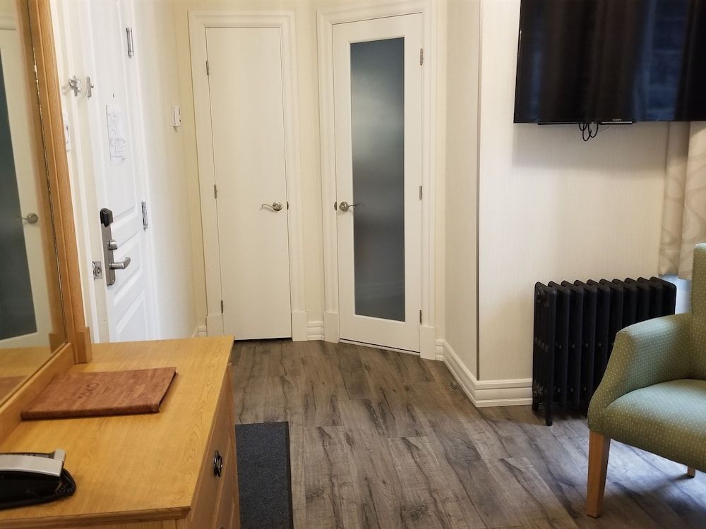 Auberge du Tresor Economy Room, 1 Double Bed 4