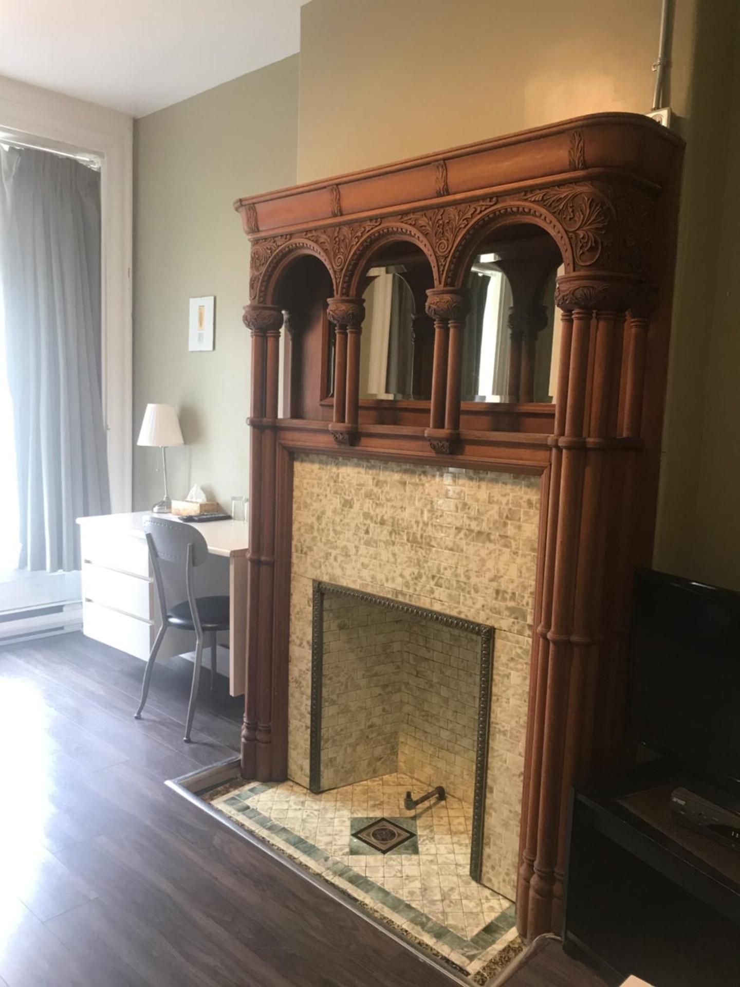 Deluxe Queen Room with Extra Bed