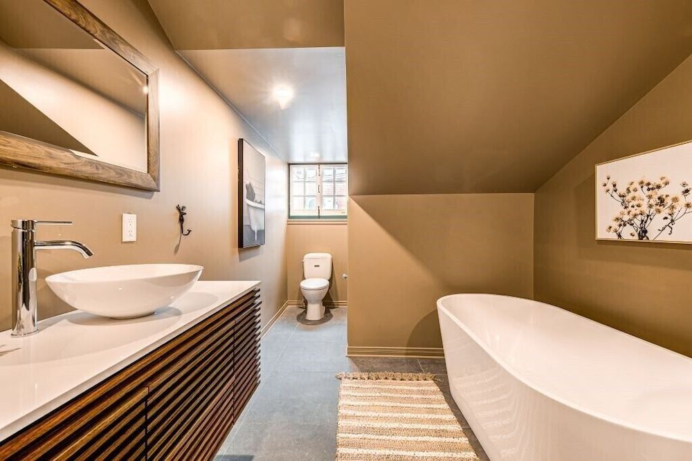 St. Ursule Two-Storey Oasis Family Apartment, Patio 7