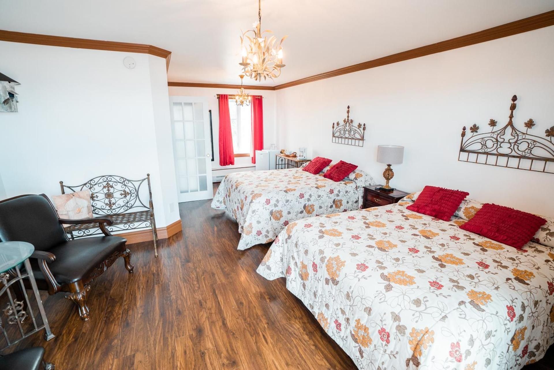 Quadruple Room with Sea View